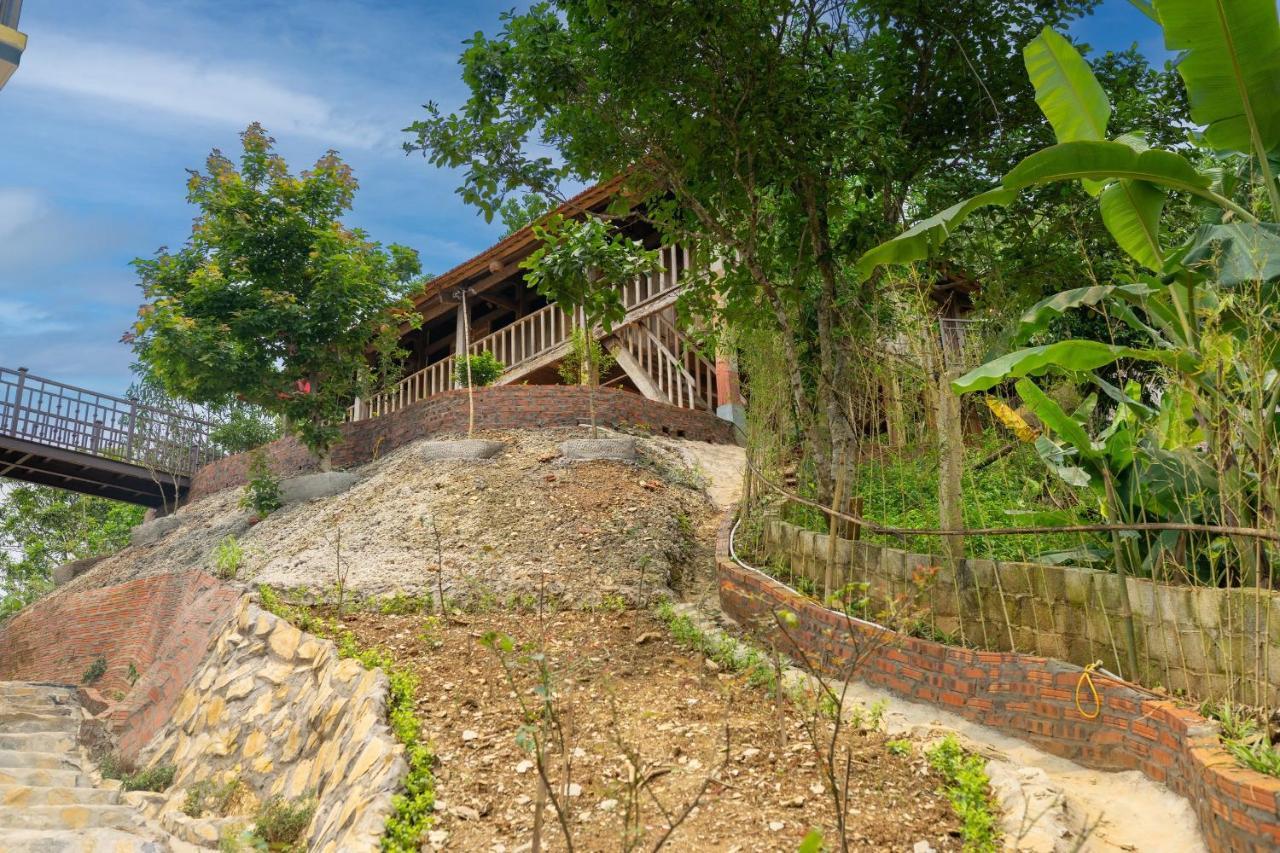The Loli Hill Homestay